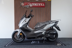 Voge SR1 GT125i